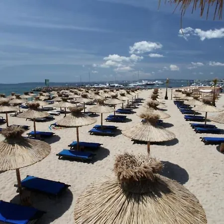 Aparthotel Apartello⊛com Diamond - Private Near Marina Dinevi In *