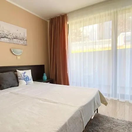 Aparthotel Apartello⊛com Diamond - Private Near Marina Dinevi In